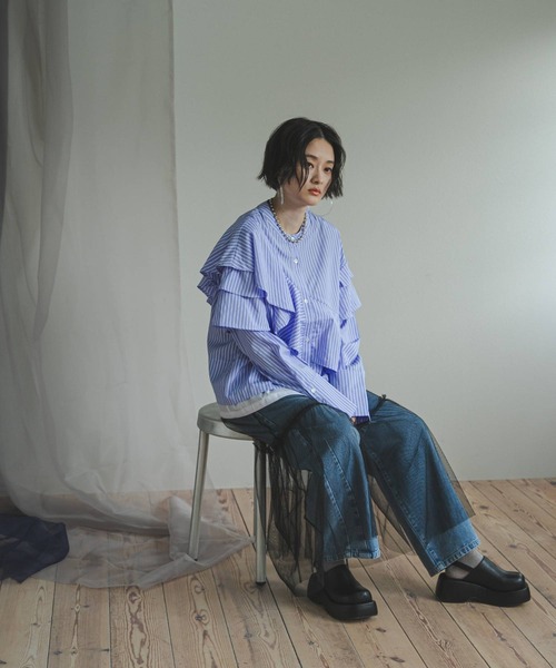 bohmal（ボマール）の「配色切替フリルシャツ（シャツ/ブラウス・レディース・ホワイト/ブルー・FREE）」の10枚目の写真