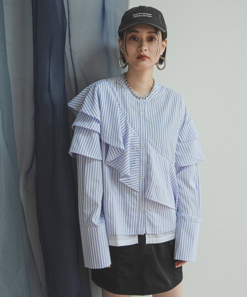 bohmal（ボマール）の「配色切替フリルシャツ（シャツ/ブラウス・レディース・ホワイト/ブルー・FREE）」の22枚目の写真