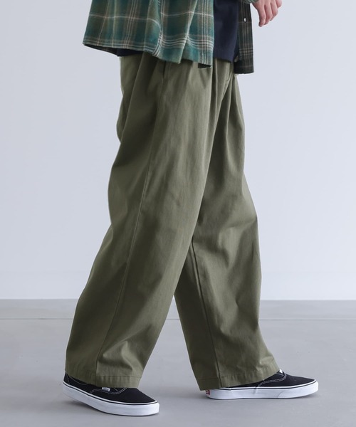 n'OrLABEL（ノアールレーベル）の「『ワイドチノイージーパンツ』（チノパンツ・メンズ・ブラック/カーキ・M/L）」の2枚目の写真