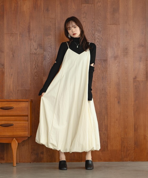 hinari バルーンシルエットワンピース Sサイズ hinari（ヒナリ）の「バルーンシルエットワンピース（ワンピース