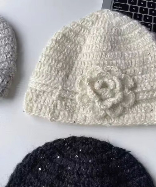 SORUTT / ソルト 】 ローズモチーフ 編み込みビーニー / スパンコール