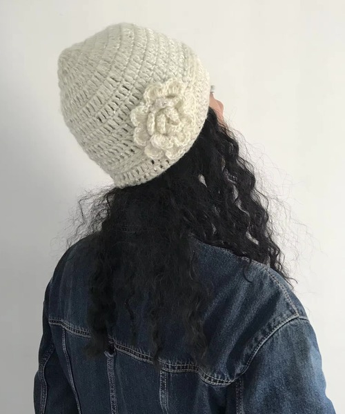 Port(ポート)の「【 SORUTT / ソルト 】 ローズモチーフ 編み込みビーニー / スパンコール付き #(ニットキャップ/ビーニー・レディース・ホワイト/ベージュ/ブラック/グレー・FREE)」の14枚目の写真