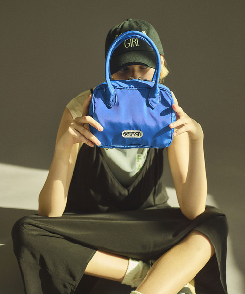 OUTDOOR PRODUCTS（アウトドアプロダクツ）の「CUBE BAG 新色BROWN（ハンドバッグ・レディース・ブラウン・FREE）」の2枚目の写真