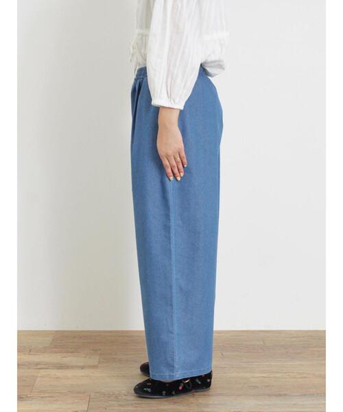 Samansa Mos2（サマンサ モスモス）の「【M/Lサイズ】デニムイージーストレートパンツ（その他パンツ・レディース・ブルー/ネイビー・M/L）」の4枚目の写真