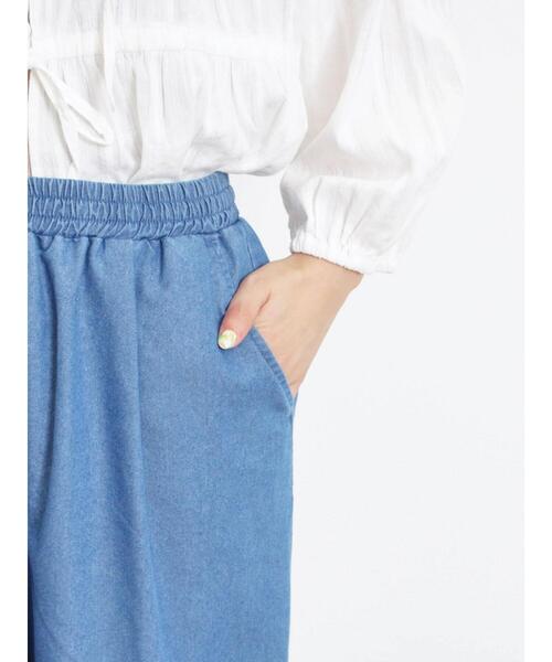 Samansa Mos2（サマンサ モスモス）の「【M/Lサイズ】デニムイージーストレートパンツ（その他パンツ・レディース・ブルー/ネイビー・M/L）」の7枚目の写真