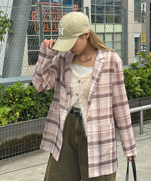 CIAOPANIC（チャオパニック）の「ピグメントイニシャルワッペンキャップ（キャップ・レディース・ベージュ/ネイビー/レッド/グリーン・ONE SIZE）」の9枚目の写真