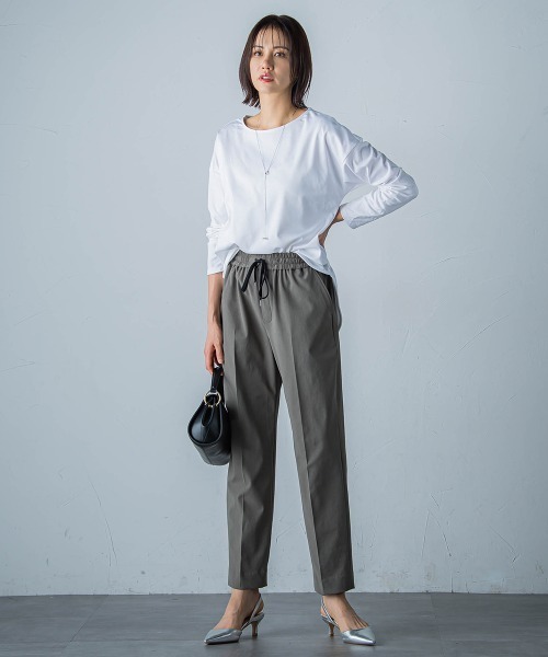 LAUTREAMONT（ロートレアモン）の「【WEB限定】UV/接触冷感スムースカットソー≪洗濯機で洗える≫（Tシャツ/カットソー・レディース・イエロー/ブラック/ライトグレー/ブラウン/ホワイト・7号/9号/11号）」の11枚目の写真