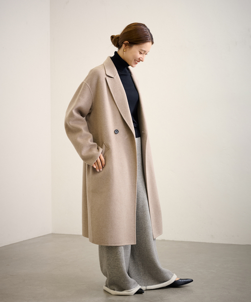 na＊ 　Theory ベージュ ダブルブレスト チェスターコートカバー付 na＊ Theory ベージュ ダブルブレスト チェスターコートカバー付