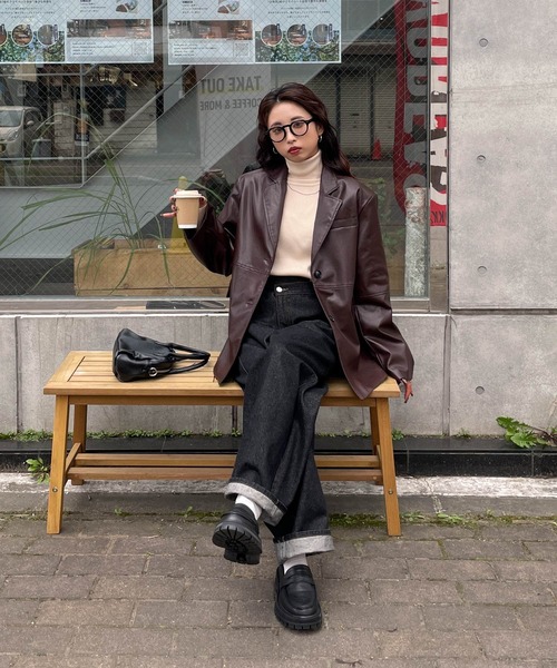 Chillfar（チルファー）の「フェイクレザールーズテーラードジャケット（テーラードジャケット・レディース・グレー/ブラウン/カーキ/ブラック・FREE）」の17枚目の写真