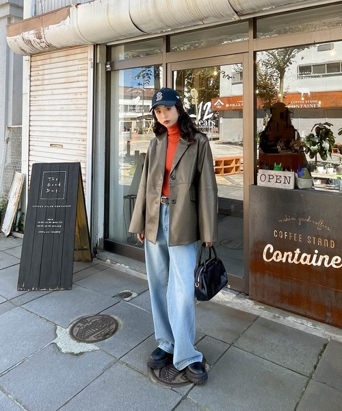 Chillfar（チルファー）の「フェイクレザールーズテーラードジャケット（テーラードジャケット・レディース・グレー/ブラウン/カーキ/ブラック・FREE）」の21枚目の写真