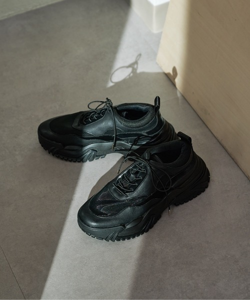 Whim Gazette（ウィムガゼット）の「【2.718】ボリュームスニーカー（スニーカー・レディース・ブラック/ホワイト・38/36/37）」の2枚目の写真