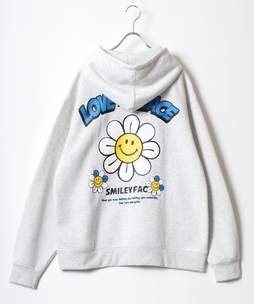 SMILEY FACE(スマイリーフェイス)の「SMILEY FACE/スマイリーフェイス 裏起毛 ワンポイント刺繍 袖ロゴ バックプリント オーバーサイズ スウェットプルパーカー フーディー レディース メンズ(パーカー・レディース・ブラック/ネイビー/スミクロ/グレー系その他2/ブラック系その他3/ブラック系その他/アッシュグレー/ブラック系その他2/グレー系その他・L/M/LL)」の18枚目の写真