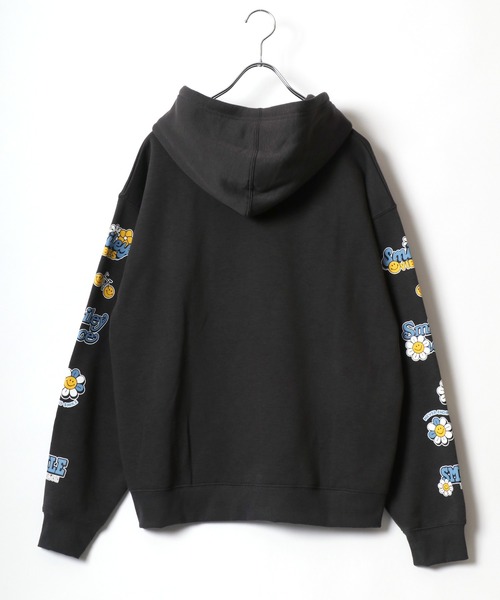 SMILEY FACE(スマイリーフェイス)の「SMILEY FACE/スマイリーフェイス 裏起毛 ワンポイント刺繍 袖ロゴ バックプリント オーバーサイズ スウェットプルパーカー フーディー レディース メンズ(パーカー・レディース・ブラック/ネイビー/スミクロ/グレー系その他2/ブラック系その他3/ブラック系その他/アッシュグレー/ブラック系その他2/グレー系その他・L/M/LL)」の16枚目の写真