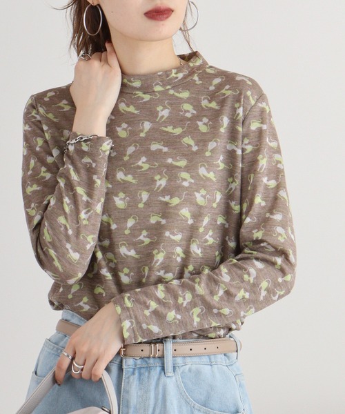 BRODIAEA(ブローディア)の「BRODIAEA 接結猫柄プルオーバー(Tシャツ/カットソー・レディース・モカ/グレー/ブラック/ネイビー・40)」の3枚目の写真