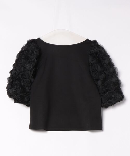 YOUING.(ユイン)の「フラワーモチーフトップス(Tシャツ/カットソー・レディース・オフホワイト/ブラック・MEDIUM/LARGE)」の22枚目の写真