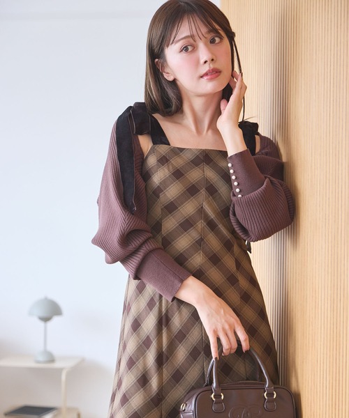 one after another NICE CLAUP（ワンアフターアナザーナイスクラップ）の「ベロアリボンマーメイドキャミワンピース【リボン取り外し可能】（ワンピース・レディース・杢グレー/ベージュ系その他/ブラック/ブラウン系その他・SMALL/MEDIUM）」の7枚目の写真