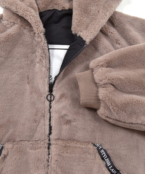 ZIDDY（ジディ）の「【 ニコ☆プチ 掲載 】リバーシブルファーブルゾン