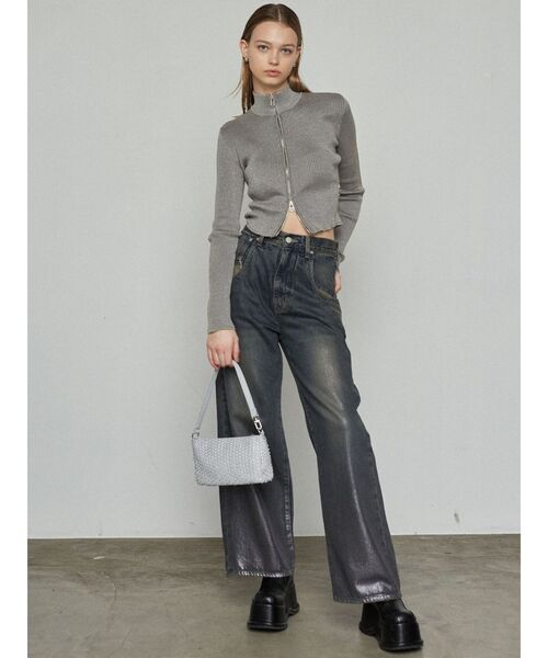 EMODA（エモダ）の「ウォッシュリブジップニット（ニット/セーター・レディース・ブルー/シルバー/ブラック/ピンク/ベージュ・FREE）」の21枚目の写真