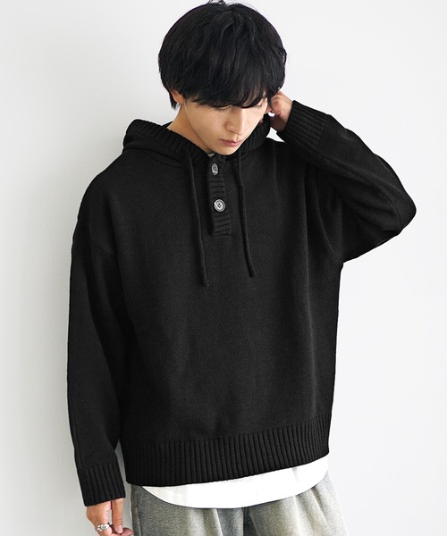 MinoriTY(マイノリティ)の「【MinoriTY】ざっくり編み7Gフード付きパーカーニット メンズ フーディー セーター ビッグシルエット オーバーサイズ ショート丈(ニット/セーター・メンズ・ブラック/ベージュ/ブルー/ダークブラック/グレイッシュブルー/グレイッシュベージュ/ボルドー・S/M/L)」の3枚目の写真
