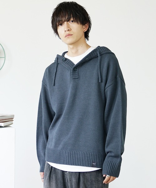 MinoriTY(マイノリティ)の「【MinoriTY】ざっくり編み7Gフード付きパーカーニット メンズ フーディー セーター ビッグシルエット オーバーサイズ ショート丈(ニット/セーター・メンズ・ブラック/ベージュ/ブルー/ダークブラック/グレイッシュブルー/グレイッシュベージュ/ボルドー・S/M/L)」の5枚目の写真