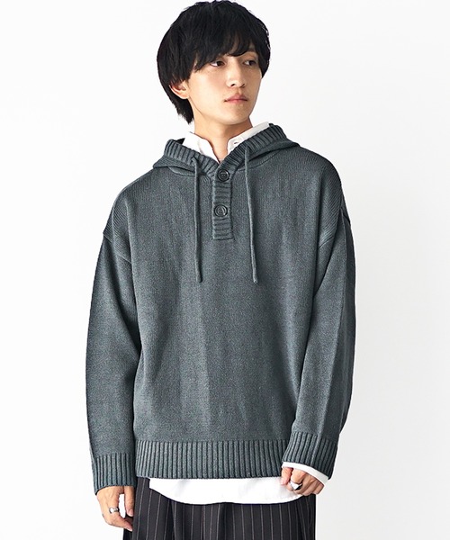 MinoriTY(マイノリティ)の「【MinoriTY】ざっくり編み7Gフード付きパーカーニット メンズ フーディー セーター ビッグシルエット オーバーサイズ ショート丈(ニット/セーター・メンズ・ブラック/ベージュ/ブルー/ダークブラック/グレイッシュブルー/グレイッシュベージュ/ボルドー・S/M/L)」の17枚目の写真