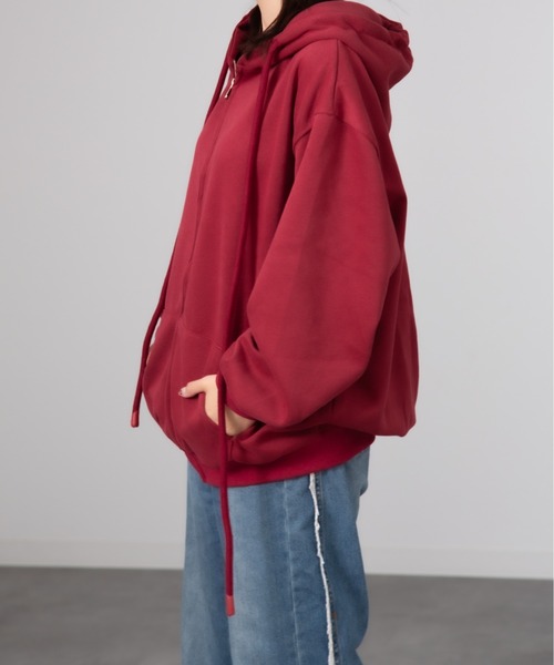 Chiina(チーナ)の「Chiina/無地 シンプル オーバーサイズ フルジップパーカー(パーカー・レディース・ブラック/アイボリー/ダークグレー/ライトピンク/アッシュグレー/ブラウン/レッド・FREE)」の20枚目の写真