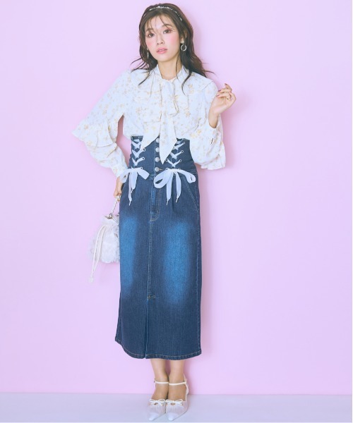 marun（マルン）の「＜大きいサイズ＞ 花柄フリル長袖ブラウス marun（シャツ/ブラウス・レディース・アイボリー系/イエロー系・5L/L/LL/3L/4L）」の19枚目の写真