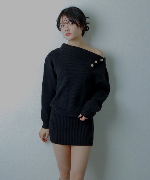 M DOLLY（エムドリー）の「asymmetry knit mini dress/アシンメトリーニットミニドレス（ワンピース・レディース・グレー/ブラック・S/M/L）」の2枚目の写真