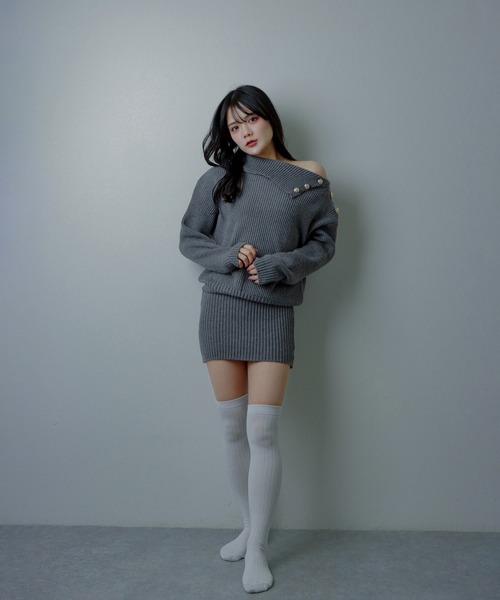 M DOLLY（エムドリー）の「asymmetry knit mini dress/アシンメトリーニットミニドレス（ワンピース・レディース・グレー/ブラック・S/M/L）」の8枚目の写真