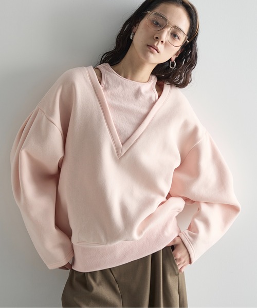 THE YOn（ザヨン）の「2WAYフェイクレイヤードスウェットプルオーバー（スウェット・レディース・ピンク/チャコール/オートミール・FREE）」の12枚目の写真