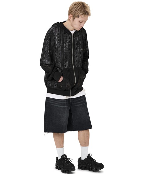 OY（オーワイ）の「『OY/オーワイ』 RAW HEM TAPE DENIM SHORTS/ロウヘムテープデニムショーツ（デニムパンツ・レディース・ブラック/ブルー・S/M/L）」の4枚目の写真