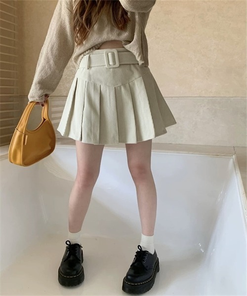 FREE STYLISTS(フリー スタイリスト)の「ベルト付き プリーツミニスカート(スカート・レディース・アイボリー/カーキ/ブラック/ブラウン・S/M/L/XL)」の1枚目の写真