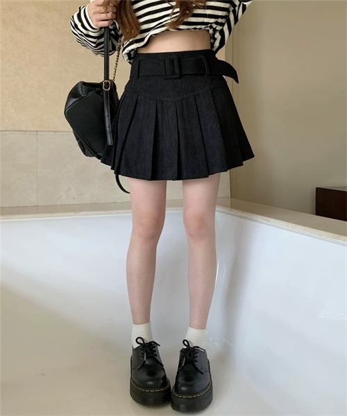 FREE STYLISTS(フリー スタイリスト)の「ベルト付き プリーツミニスカート(スカート・レディース・アイボリー/カーキ/ブラック/ブラウン・S/M/L/XL)」の2枚目の写真