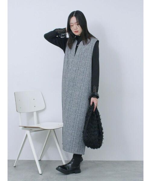 Samansa Mos2 blue（サマンサモスモスブルー）の「ウールライクチェックジャンスカ（ワンピース・レディース・ベージュ/ブラウン/グレー・F）」の7枚目の写真