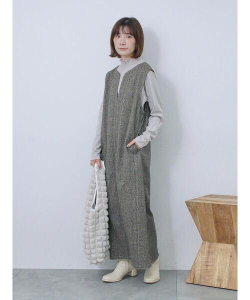 Samansa Mos2 blue（サマンサモスモスブルー）の「ウールライクチェックジャンスカ（ワンピース・レディース・ベージュ/ブラウン/グレー・F）」の12枚目の写真