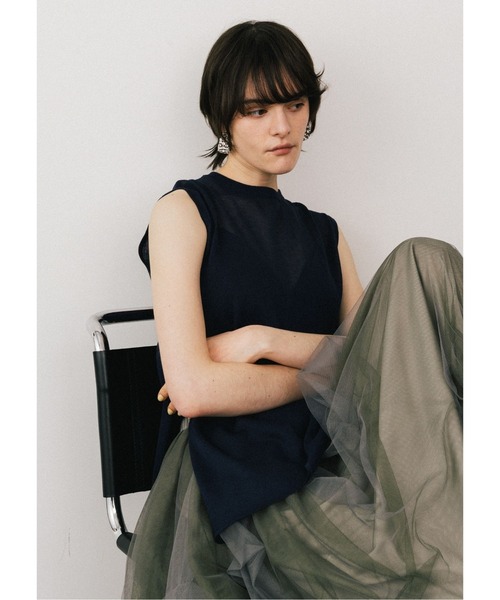 【週末限定値下】AURALEE ノースリーブニット　上代3.5万　サイズ 1 AURALEE（オーラリー）の「＜AURALEE＞ノースリーブポロニット