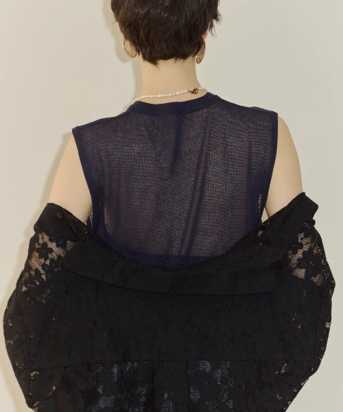 LA BELLE ETUDE（ラベルエチュード）の「シアークルーネックノースリーブニット（ニット/セーター・レディース・ライトパープル/ネイビー/ホワイト/ブラック/グレー・FREE）」の11枚目の写真