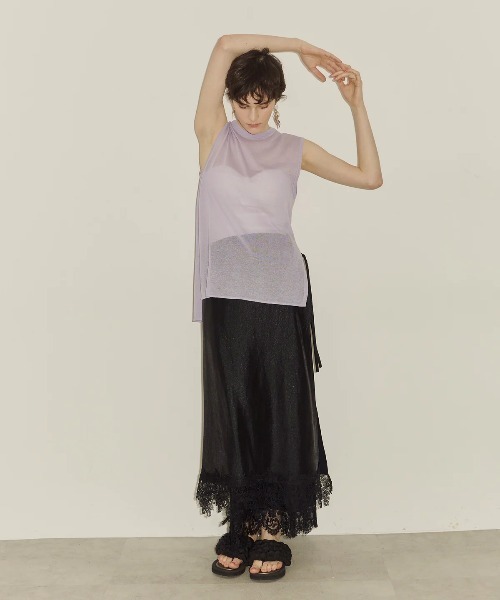 LA BELLE ETUDE（ラベルエチュード）の「シアークルーネックノースリーブニット（ニット/セーター・レディース・ライトパープル/ネイビー/ホワイト/ブラック/グレー・FREE）」の16枚目の写真