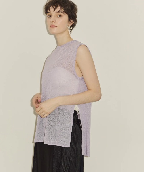 LA BELLE ETUDE（ラベルエチュード）の「シアークルーネックノースリーブニット（ニット/セーター・レディース・ライトパープル/ネイビー/ホワイト/ブラック/グレー・FREE）」の8枚目の写真