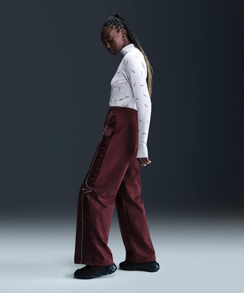 Nissy着用ナイキウーブンパンツのみ