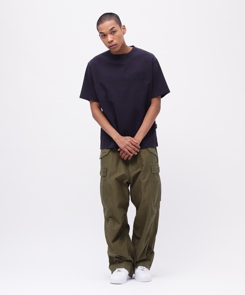 AVIREX(アヴィレックス)の「《50th Anniversary》LEATHER PATCHED VARSITY T-SHIRT / レザー パッチド バーシティ 半袖Tシャツ / AVIREX / アヴィレックス(Tシャツ/カットソー・メンズ・ブラック/ホワイト/ネイビー・XX-LARGE/X-LARGE/LARGE/MEDIUM)」の15枚目の写真