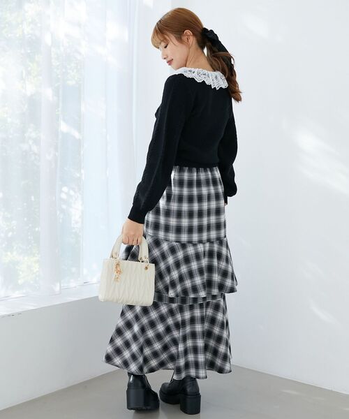 MAJESTIC LEGON(マジェスティックレゴン)の「フリルデザインスリットスカート(スカート・レディース・ブラック系その他/ブラック・MEDIUM)」の10枚目の写真