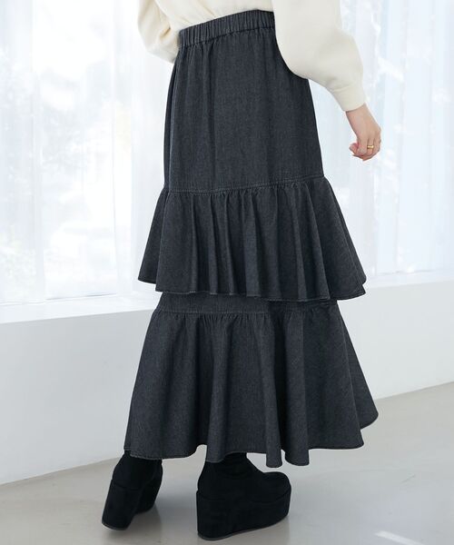 MAJESTIC LEGON(マジェスティックレゴン)の「フリルデザインスリットスカート(スカート・レディース・ブラック系その他/ブラック・MEDIUM)」の20枚目の写真