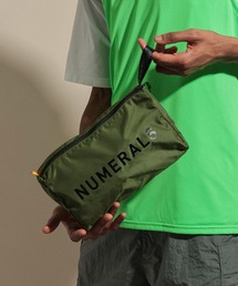 NUMERALS（ヌメラルズ）の「【NUMERALS】マルチケースM（ポーチ）」