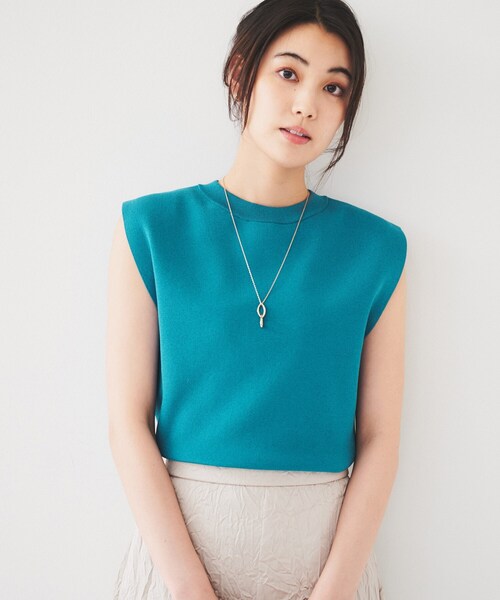 UNTITLED（アンタイトル）の「【アンサンブル可能】ニットベスト（ニット/セーター・レディース・ブラウン系/ナチュラル/ブルーグリーン/チャコールグレー・44/48/00/02/04）」の21枚目の写真