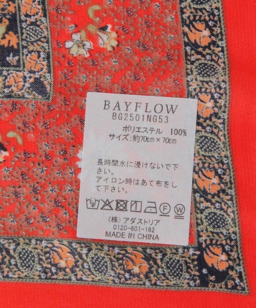 BAYFLOW（ベイフロー）の「70×70 ペイズリー柄スカーフ（バンダナ/スカーフ・レディース・アイボリー/ネイビー/レッド・FREE）」の4枚目の写真