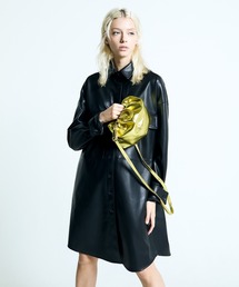 CROISSANT SHOULDER LEATHER MINI