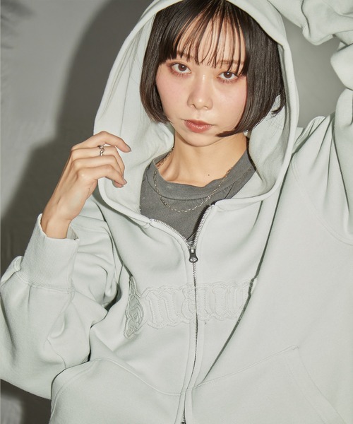 Snap club（スナップクラブ）の「【Snap club】ヴィンテージ加工 ダメージパッチロゴ ダブルジップパーカー（パーカー・レディース・ブラウン/レッド/ブラック/ライトベージュ/サックスブルー/ライトグレー/ネイビー・M/L）」の14枚目の写真