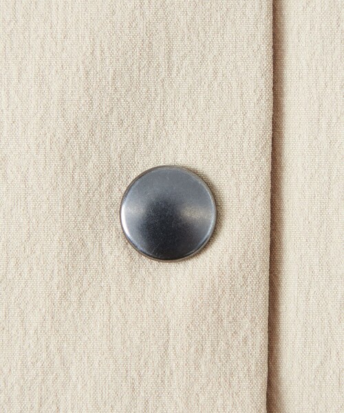 CAST:（キャストコロン）の「【オンでもオフでも活躍/機能性素材】ミドルライトアウター（トレンチコート・レディース・ブルー系その他2/ベージュ/オフホワイト・M）」の6枚目の写真