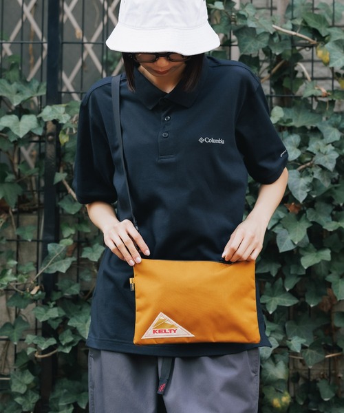 KELTY（ケルティ）の「KELTY/ケルティ VINTAGE FLAT POUCH S フラットポーチS 2026年春夏（ショルダーバッグ・メンズ・タン/セージグリーン/グレー/キャメル/ネイビー/ブラック/モカ・FREE）」の7枚目の写真